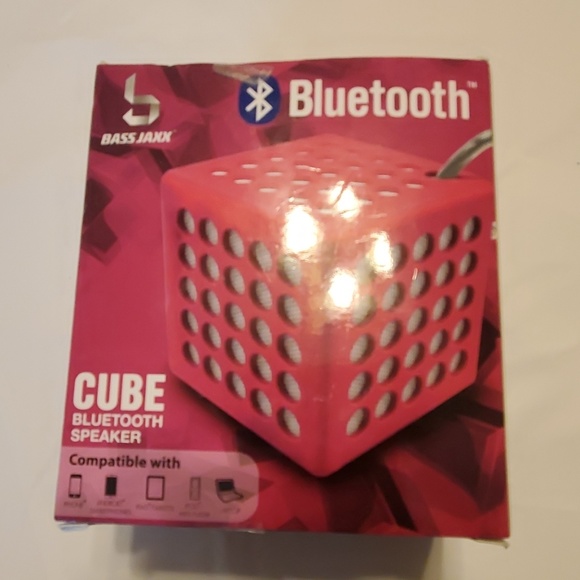 CUBE BLUETOOTH SPEAKER- PINK- NWOT - Picture 2 of 4
